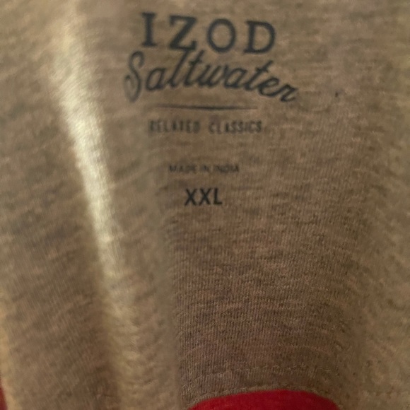 IZOD Saltwater Pocket T-shirt - Picture 4 of 5